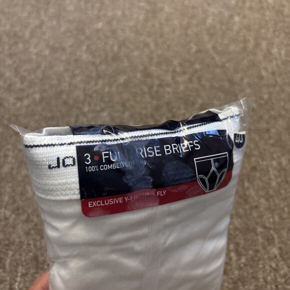 JOCKEY CLASSIC Vintage 2004 White 3 Pack Full Rise Briefs Size 40 Y- New - Picture 2 of 4